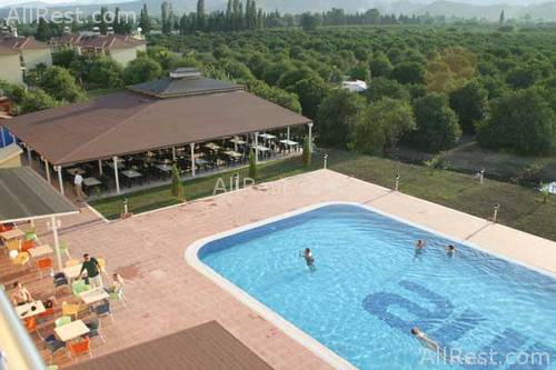 Aura Hotel 5